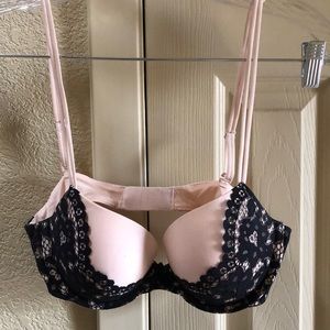 Victoria’s Secret bra